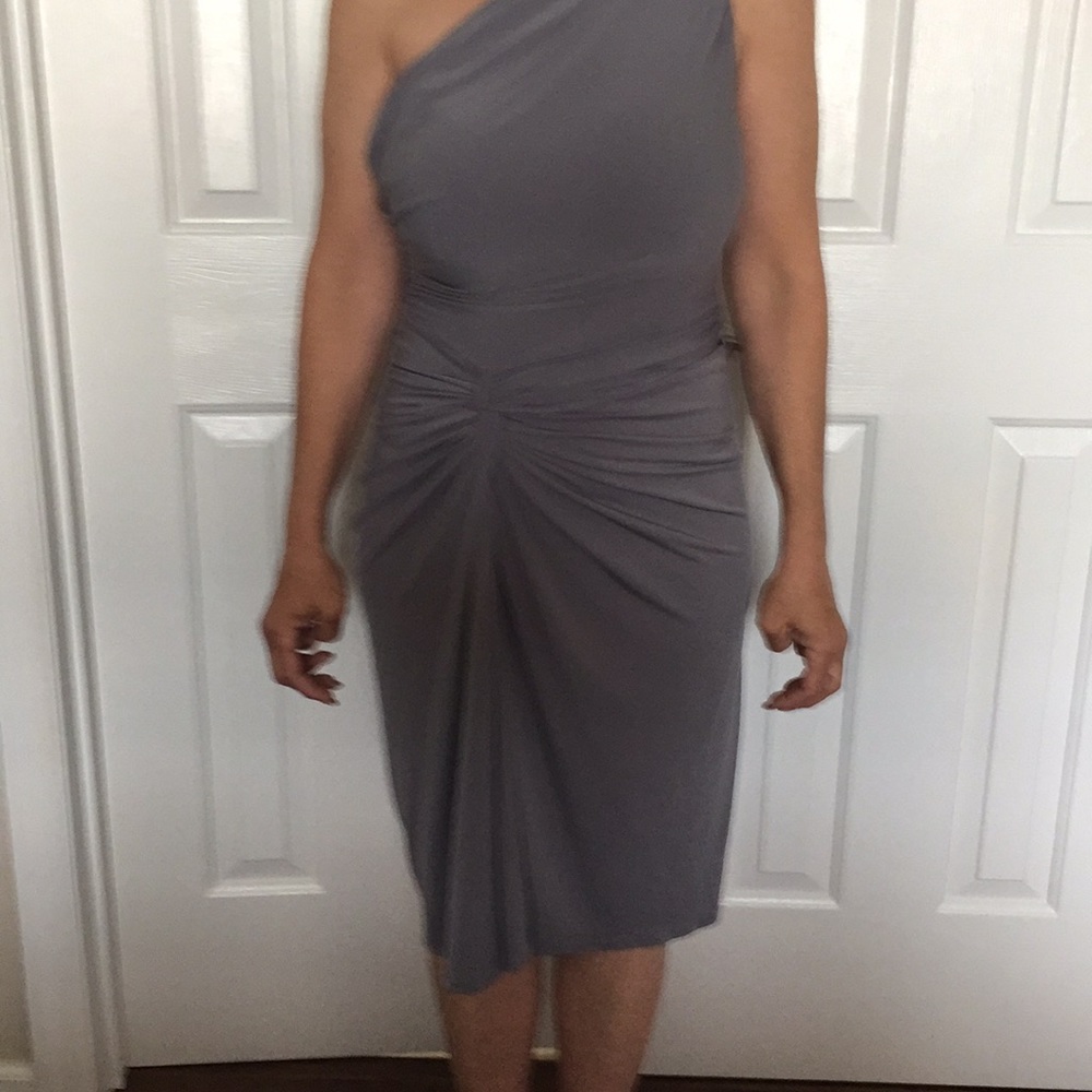 Dress - Picture 5 of 5
